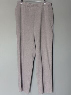 Alia Women’s Gray Knit Straight Leg Pull-On Pants